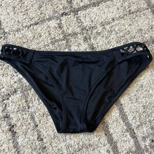 SHADE & SHORE SWIM BOTTOMS